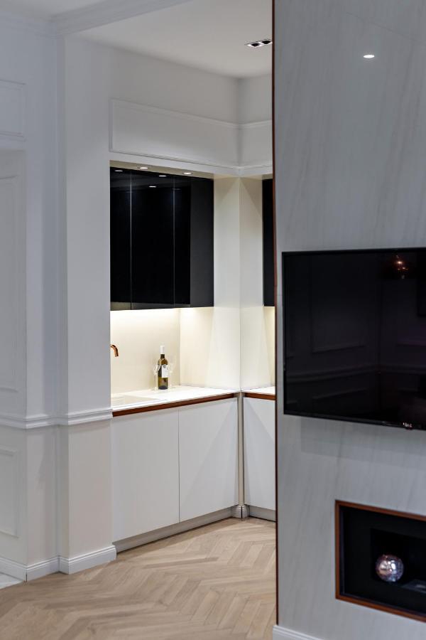 Max Central Apartment Belgrade Exterior photo