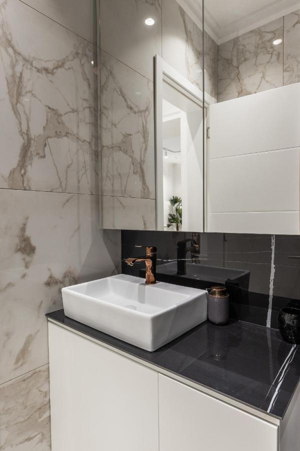 Max Central Apartment Belgrade Exterior photo
